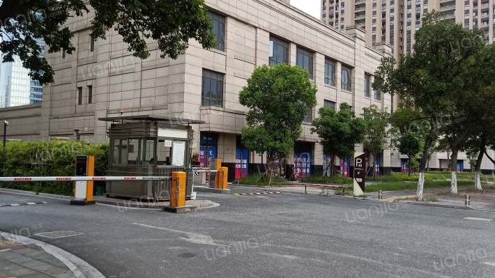 同城光明捷座花园外景图