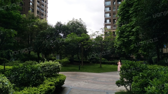 隆源雅居外景图