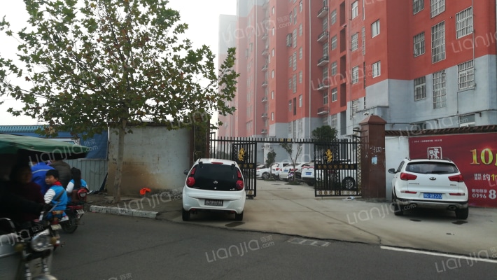 龙亭花园一号院外景图