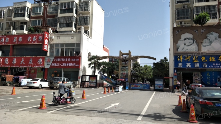 汇林凤凰城外景图