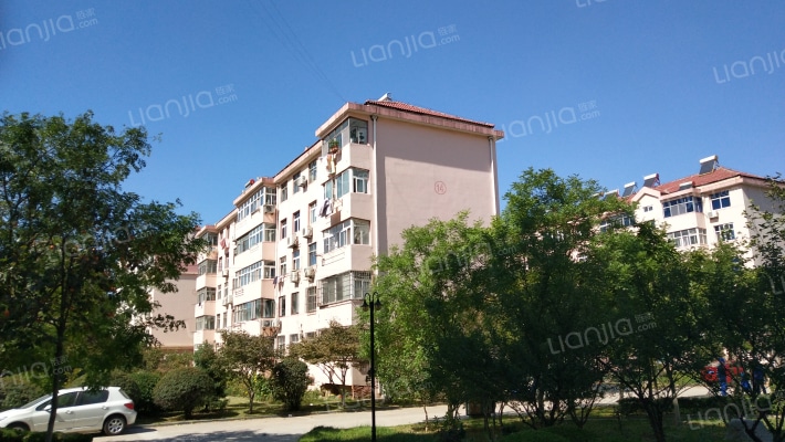 石油七公司家属院南院外景图