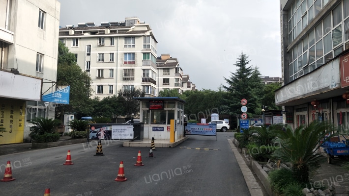 启元小区外景图