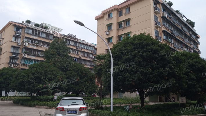 滨江花苑外景图