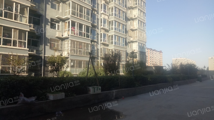 安居小区东区外景图