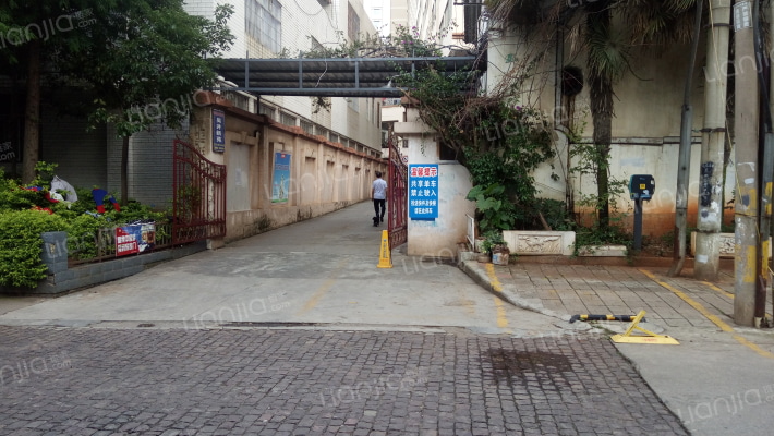 吴井新苑外景图