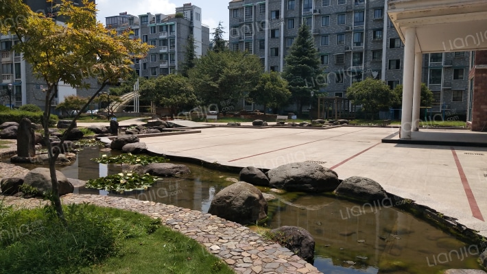 盛世闲庭外景图