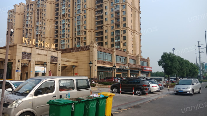 长江万悦城外景图