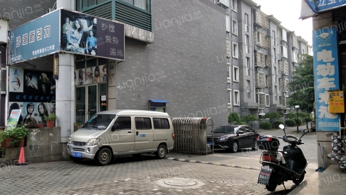 百花西村外景图