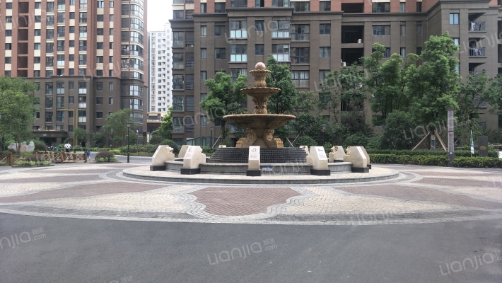 苏中天澜湾外景图