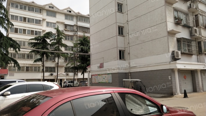 君苑小区外景图