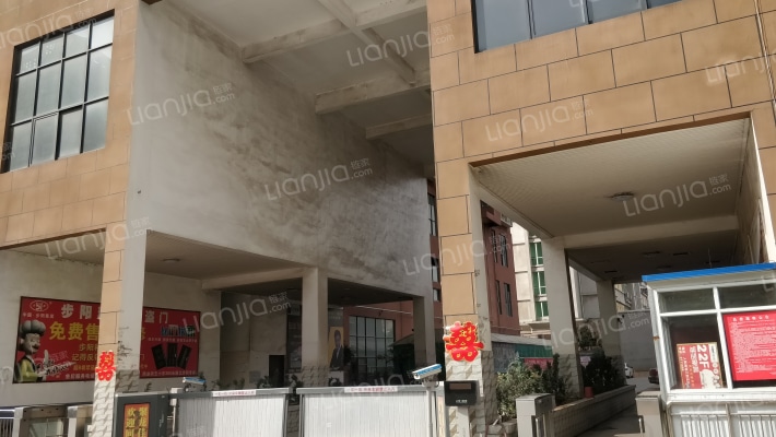 聚龙佳苑外景图