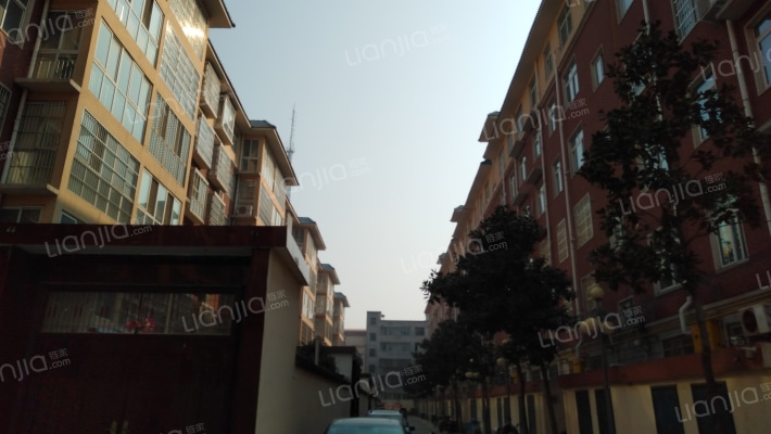 恒发公寓二期外景图