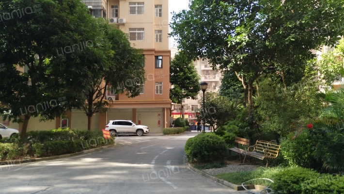 华成都市兴华苑外景图