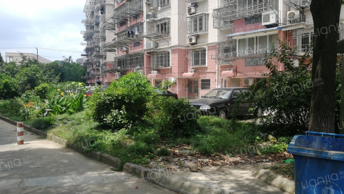 和平一村外景图