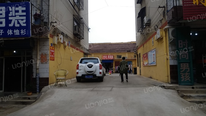 市社棉麻外贸家属院改造区外景图