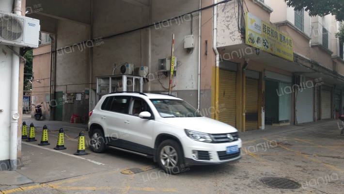 湖都花苑外景图