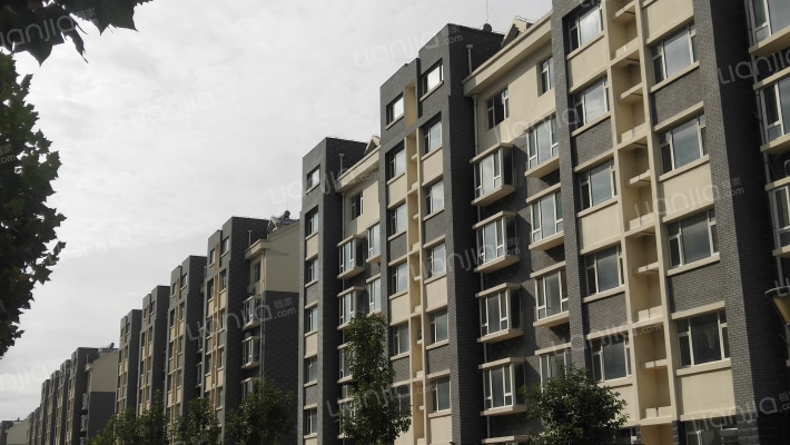 英才花园外景图