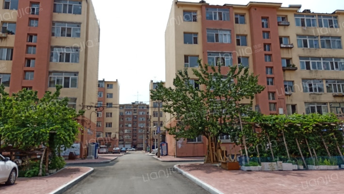 龙江小区外景图