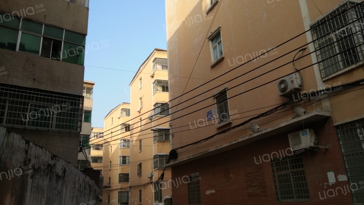 颐和小区外景图