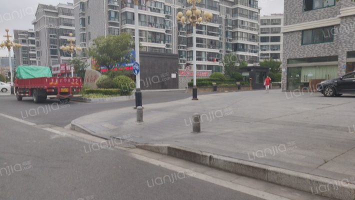 新城花园外景图