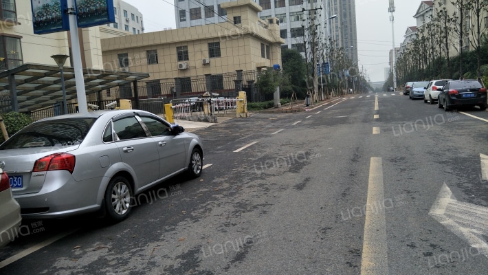 鹏瑞珑庭外景图