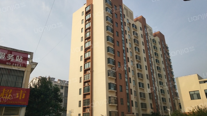 湖滨花园外景图