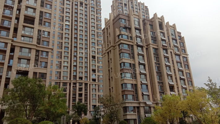 碧桂园翡翠湾外景图