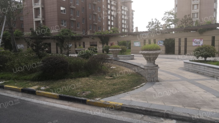 嘉北小区外景图