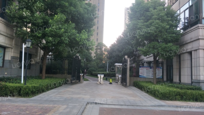 奥体新城首府外景图