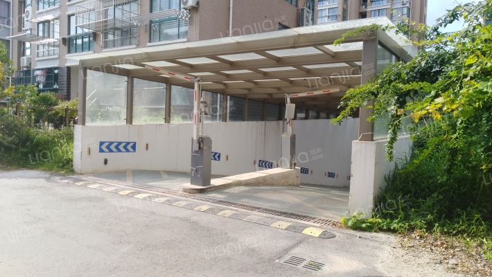 狮山华庭外景图