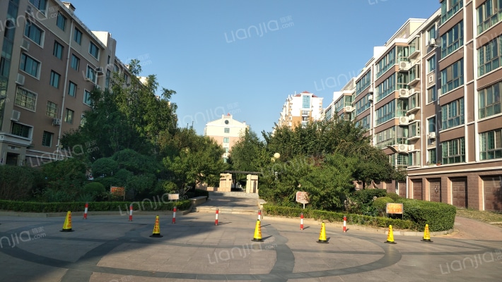 御景天城外景图