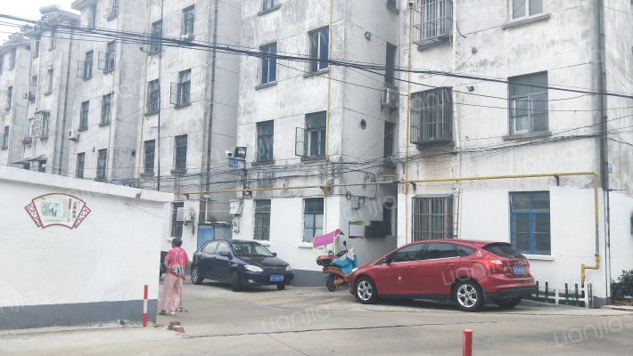 海元新村外景图