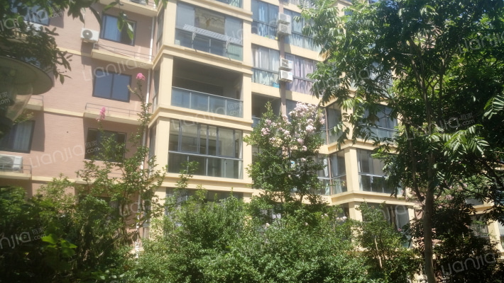 家和景苑外景图