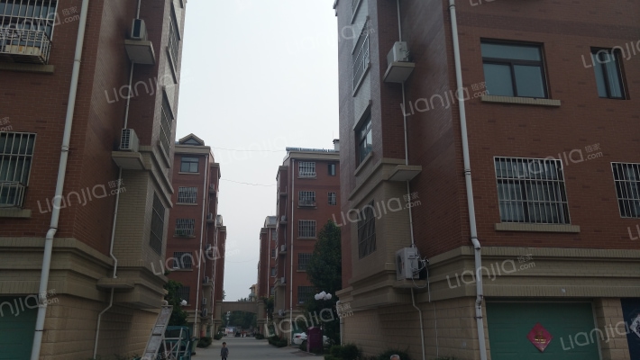 华安清华园外景图