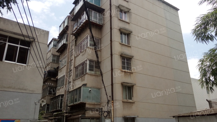 昆明市信息中心宿舍外景图