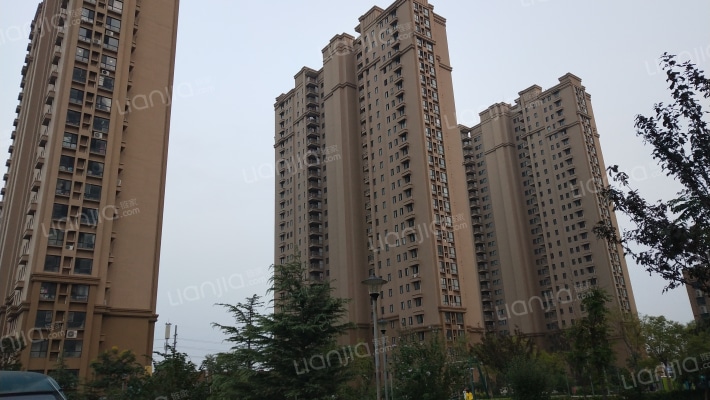 城市名苑外景图