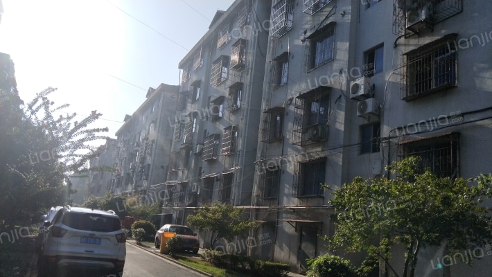 枣园新村外景图