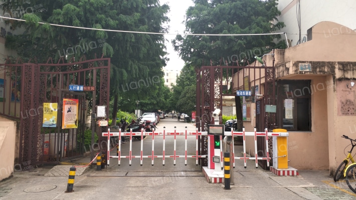 金实小区·秋实园外景图