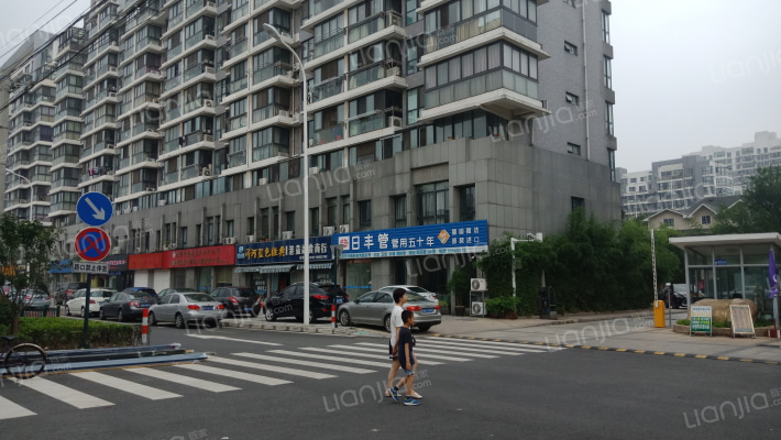 港城名邸外景图