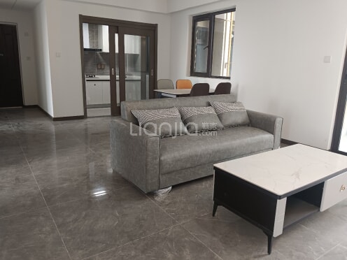 整租·西宸春天 4室2厅 东南