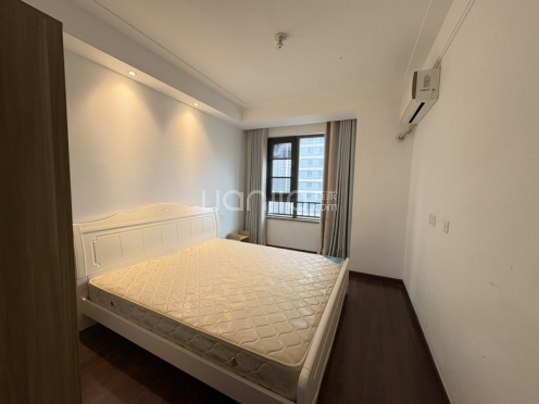 整租·融创观澜壹号西区 3室2厅 南/北