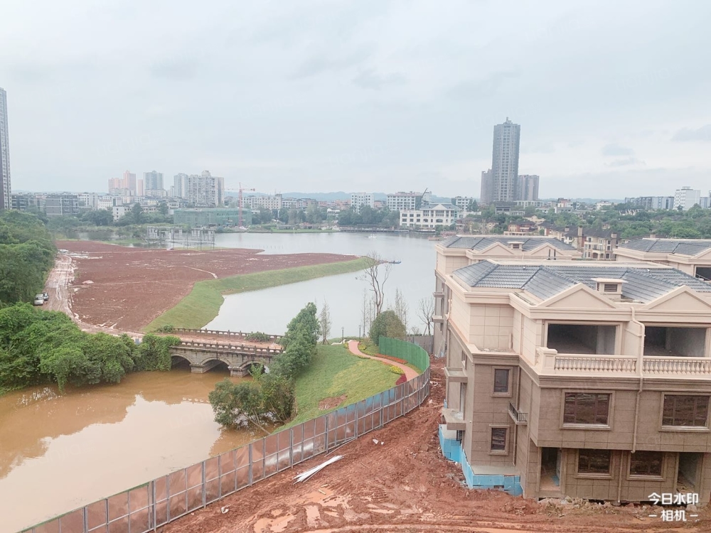 重庆新房 重庆楼盘 璧山楼盘 东亚白云湖 东亚白云湖相册上一分类 下