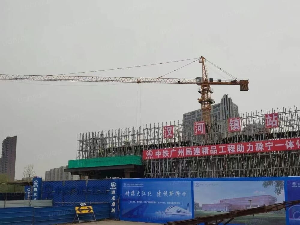 金地都会艺境小区配套