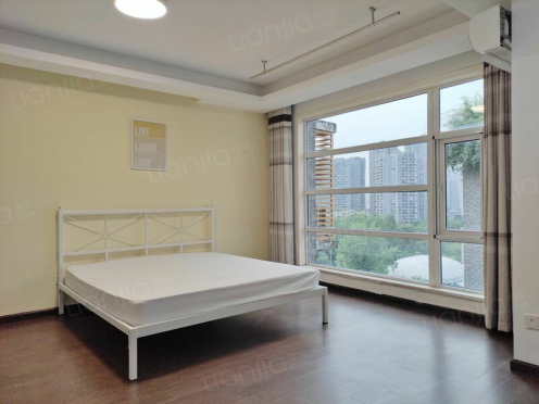 合租·康郡 5居室 北卧