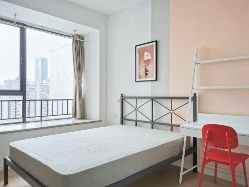 合租·晶蓝半岛二期 4居室 东南卧