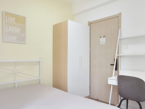 合租·南城都汇汇彩园 3居室 东北卧