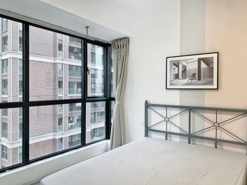 合租·中德英伦世邦K区 4居室 南卧