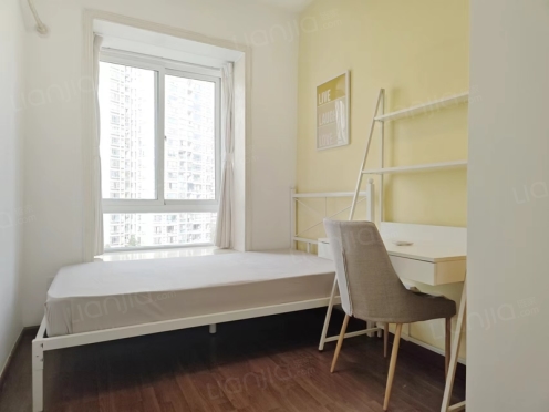 合租·天府名居 4居室 北卧