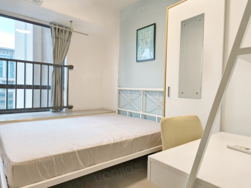 合租·华润二十四城七期 4居室 东北卧