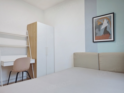 合租·澳龙名城 4居室 西南卧